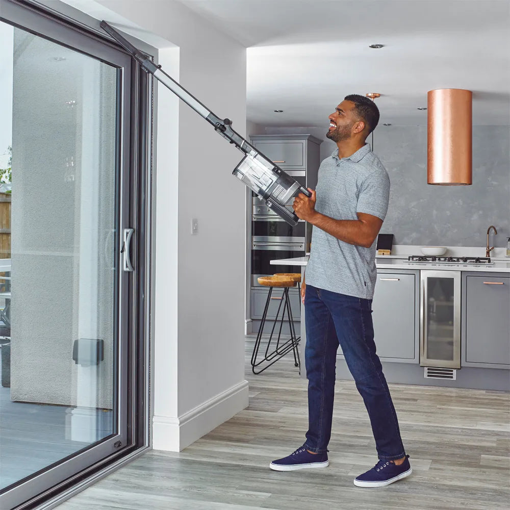 Shark Stratos Anti Hair Wrap Plus Pet Pro Cordless Vacuum [Double Battery] IZ420UKT