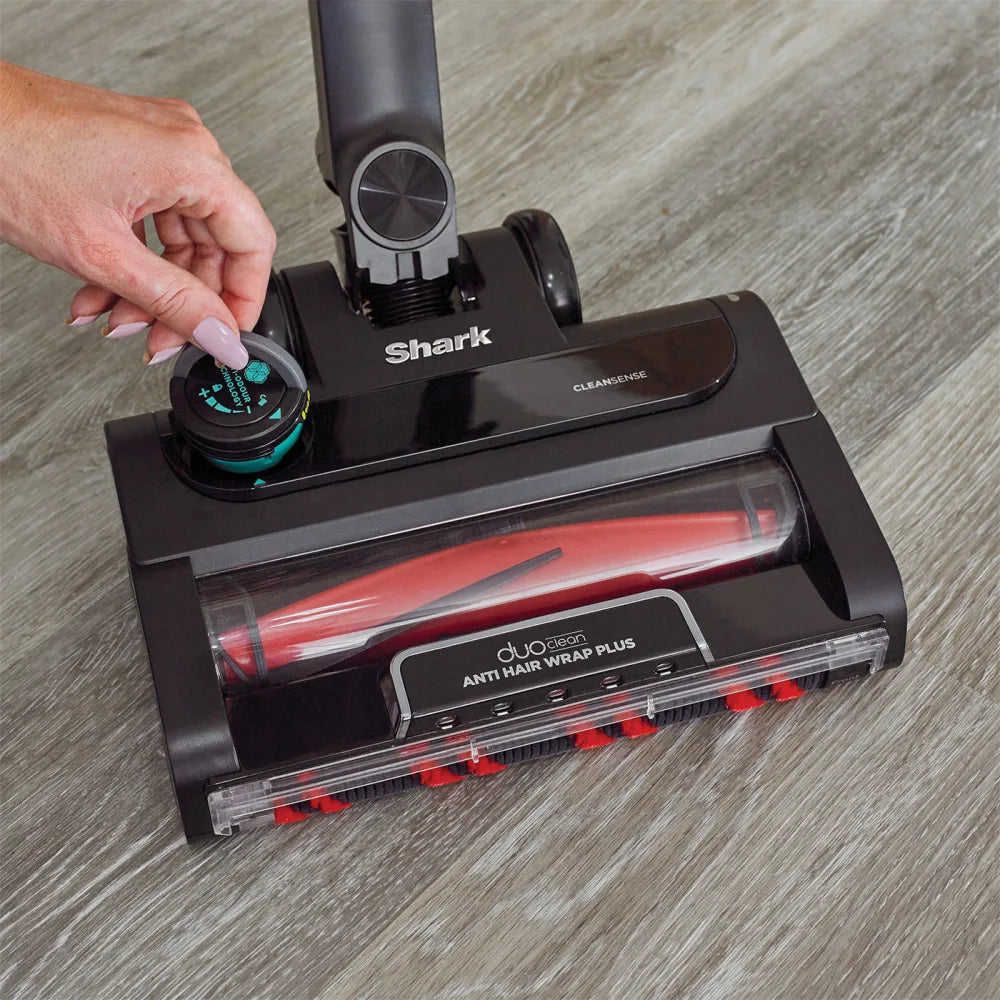 Shark Stratos Anti Hair Wrap Plus Pet Pro Cordless Vacuum [Double Battery] IZ420UKT